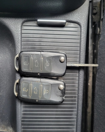 Volkswagen Golf Plus cena 6900 przebieg: 271000, rok produkcji 2006 z Pabianice małe 301